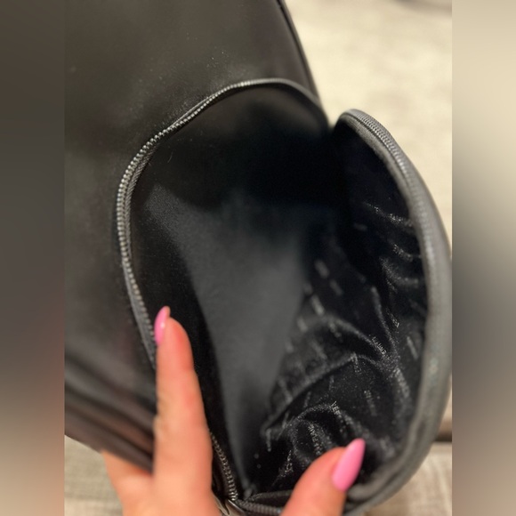 - 💥VERSACE NEW backpack 🎒 - Picture 7 of 14